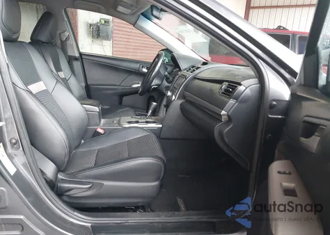 2012 Toyota Camry Se z USA, uszkodzony, nr VIN 4T1BF1FK9CU084270